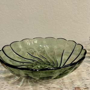 2 green glass bowls